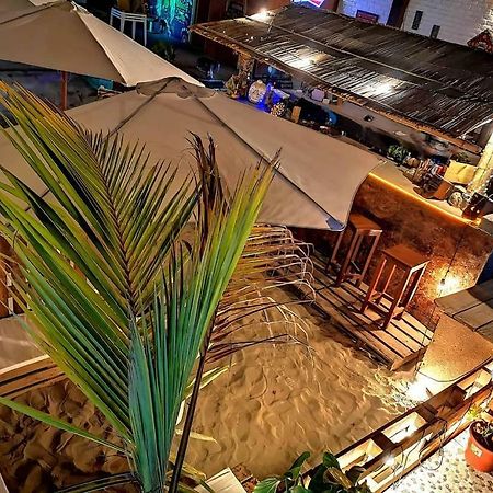 Planet Om Hotel Ica Luaran gambar